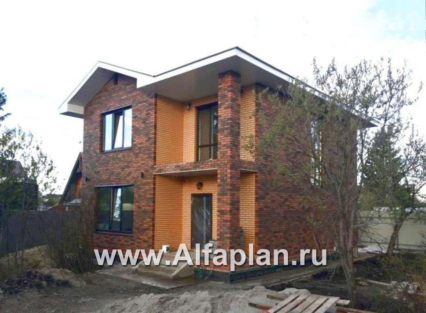 Проекты домов Альфаплан - Кирпичный дом «Серебро» для небольшой семьи - дополнительное изображение №2
